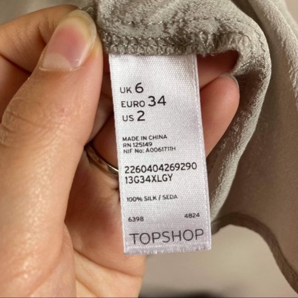 SILK TOPSHOP SLEEVELESS SHIRT HIGH/LOW SLEEVELESS SIZE US 2 - Picture 5 of 5